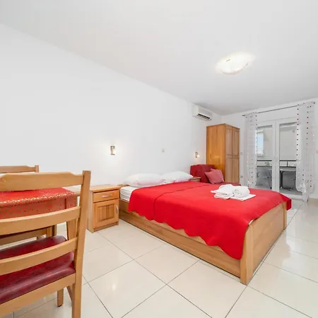 Juric 1 Apartament *