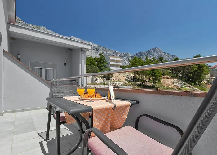 아파트 Juric 1 바스카보다