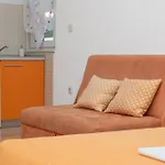 Juric 1 באסקה וודה