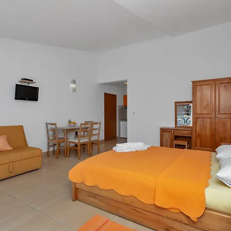 Juric 1 Apartment
