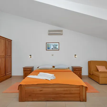 Juric 1 Apartamento Baška Voda