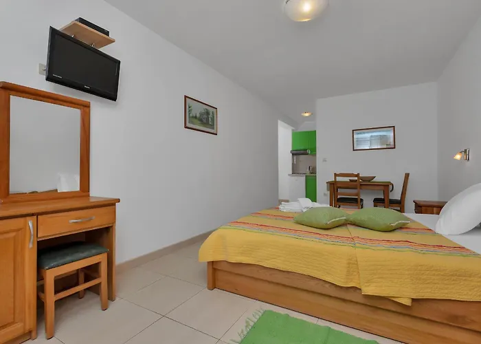 Juric 1 Apartamento Baška Voda